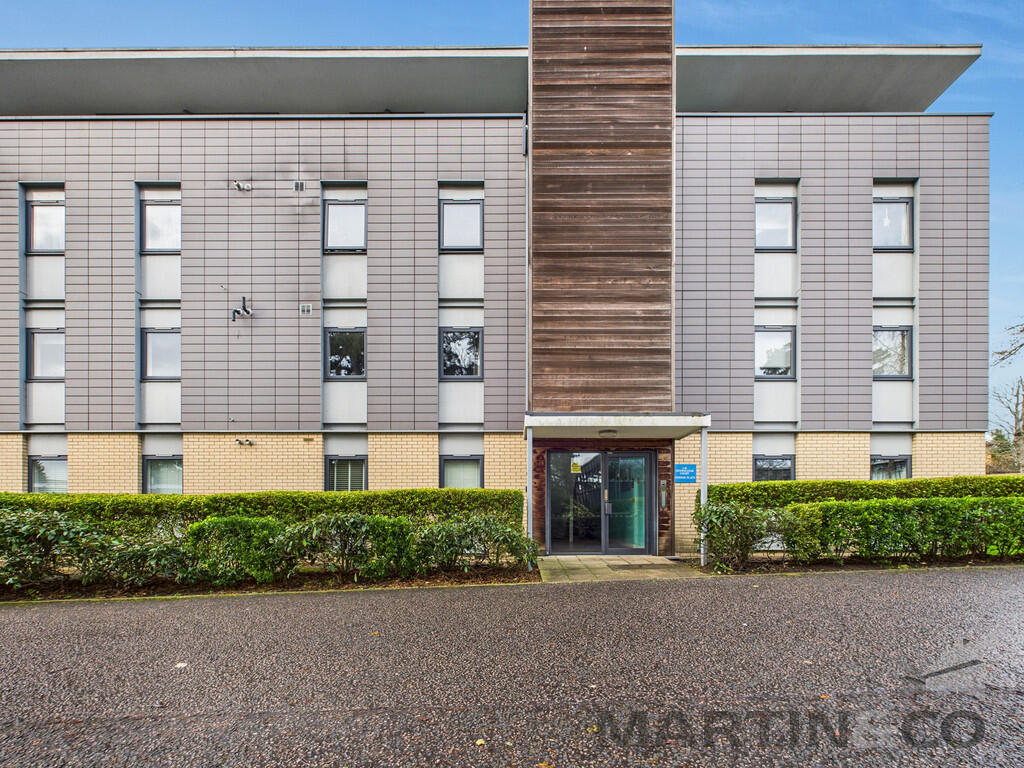 Fitzwilliam Court, Newsome Place, St Albans - View 4