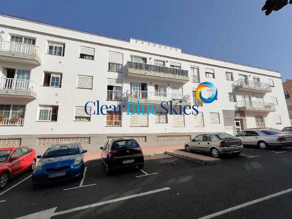 Main image of property: Edificio El Veril, Fanabé, Tenerife, Spain