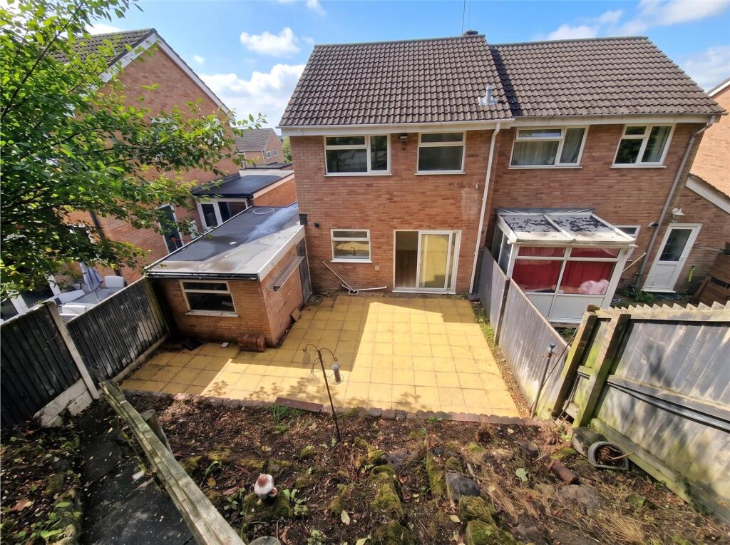 House in Oakengates, Ketley Bank, Trench Lock - More