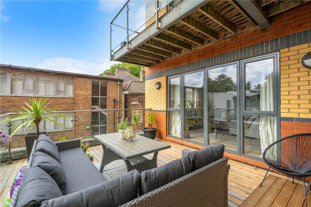 Apartment in Lincoln - View 5