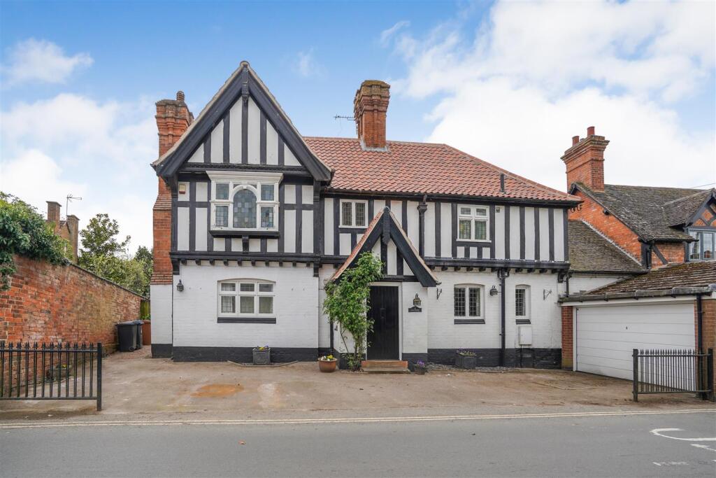 Main image of property: Rectory Lane, Market Bosworth