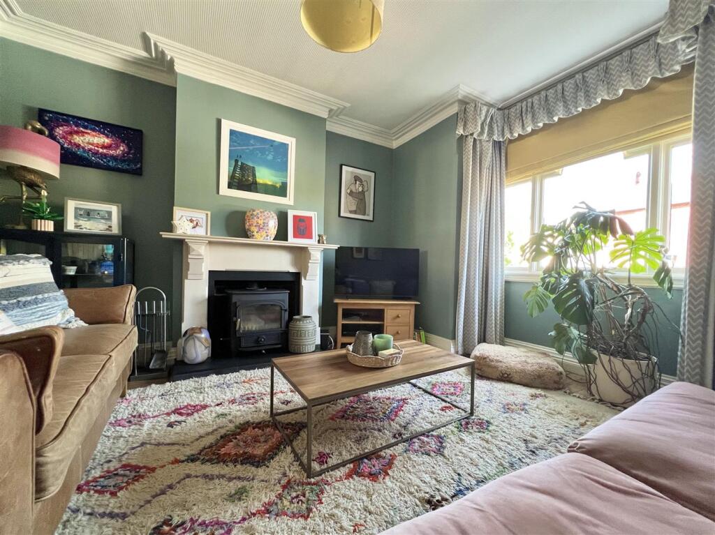 House in Bromsgrove, Hagley - View 2