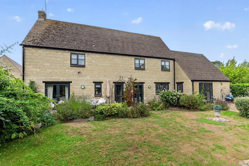 House in Peterborough - View 2