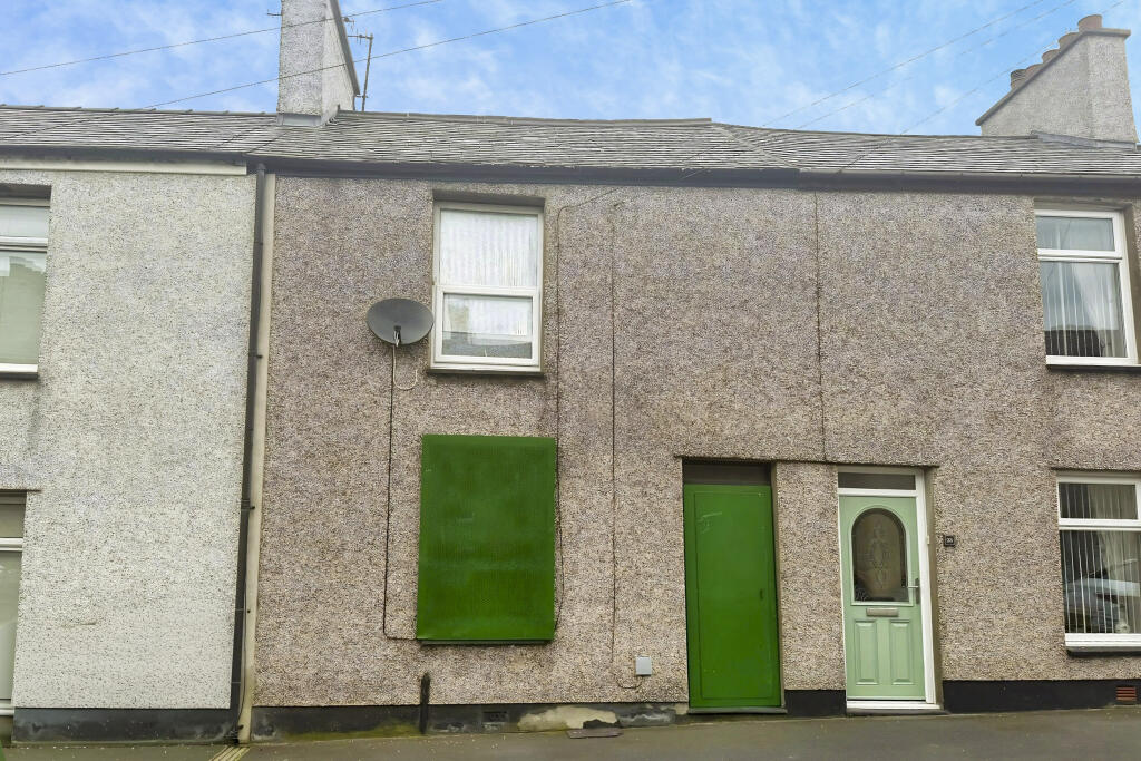 Main image of property: 26 Cecil Street, Holyhead, Anglesey LL65 2NP