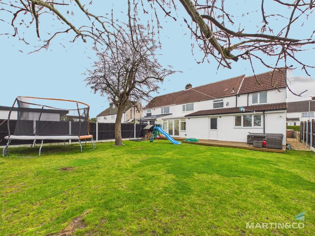 House in Upton, Overchurch Hill - View 2