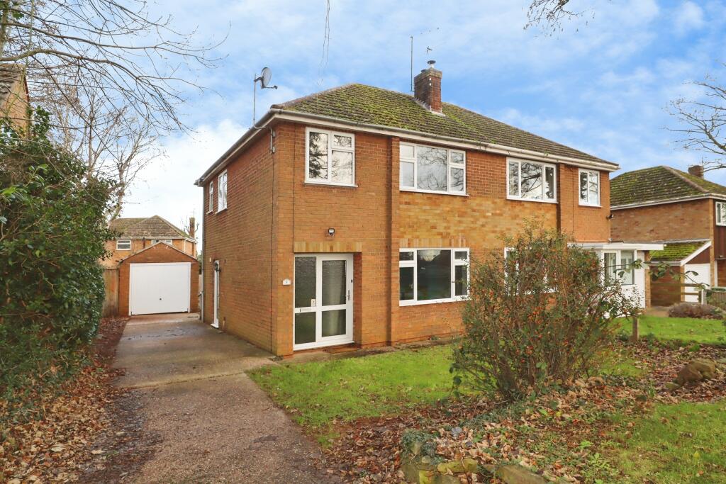 Main image of property: High Street, Caythorpe, NG32