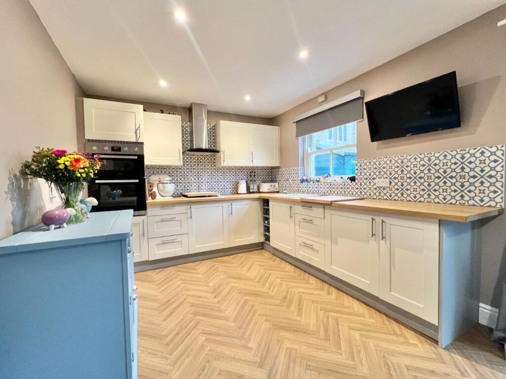 St. Annes Drive, Wolsingham, Weardale photo 3