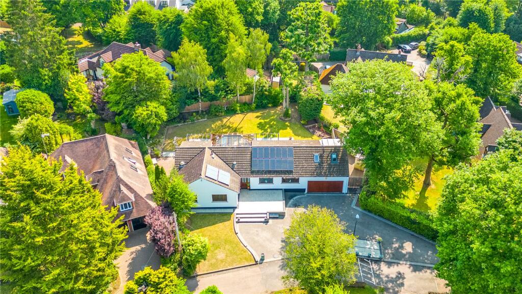 Main image of property: Briary Wood Lane, Welwyn, Hertfordshire, AL6