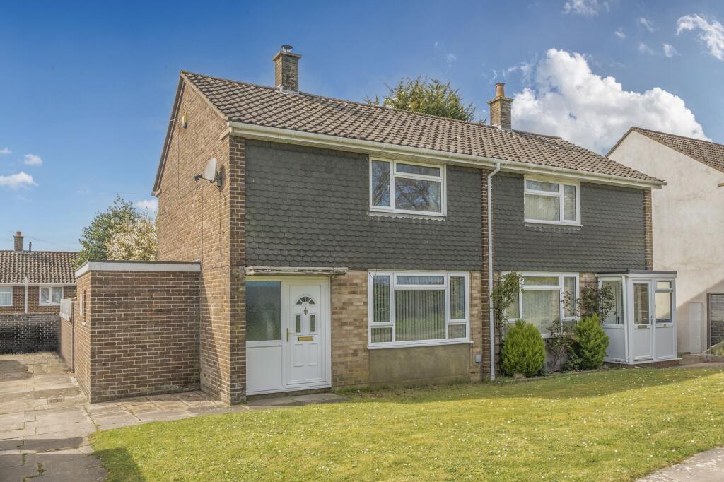 Main image of property: Devizes Road, Salisbury, SP2