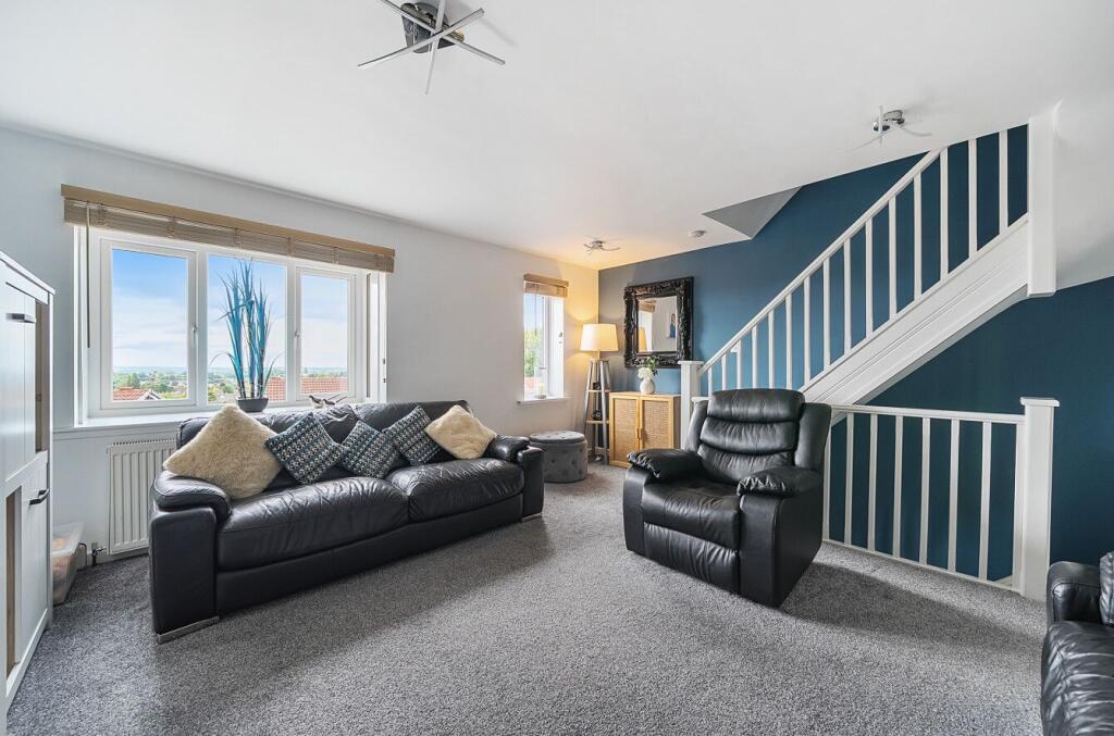 Strathern Drive, Coseley, Bilston, WV14 9HE photo 2