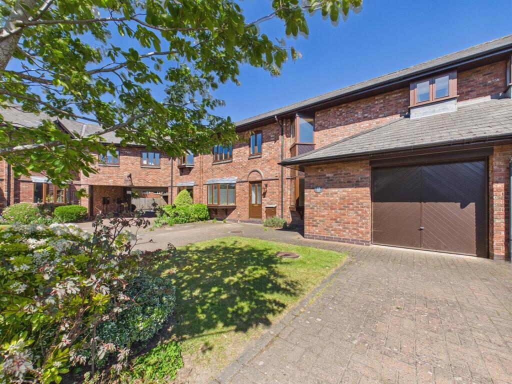 Main image of property: The Maltings, Leamington Spa, CV32 5FQ