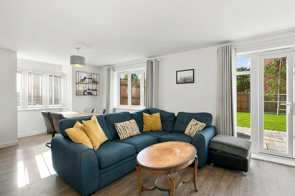 Iden Hurst, Hurstpierpoint photo 3