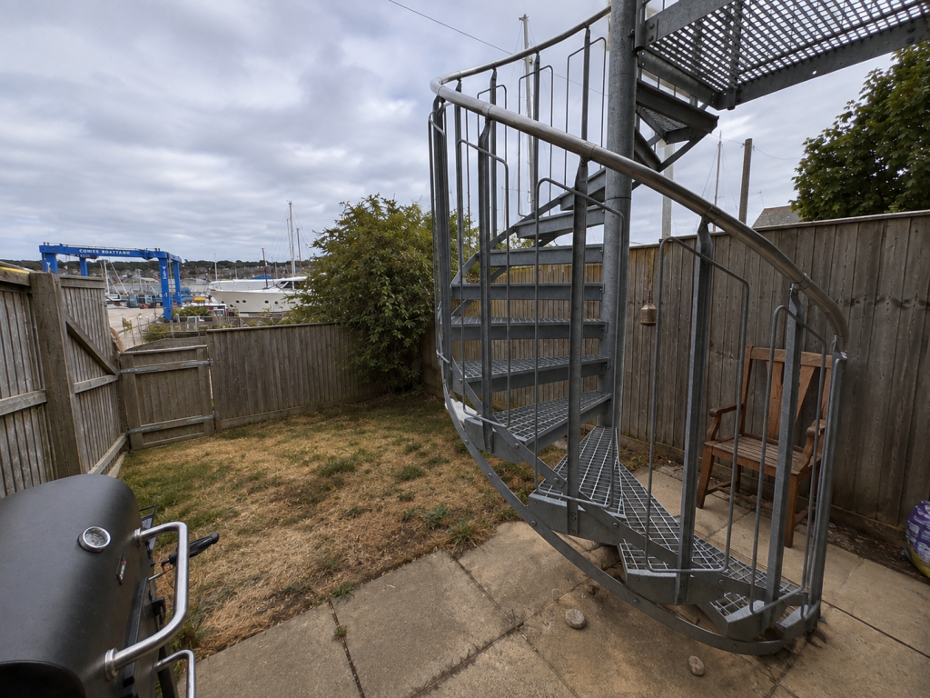 Property photo 9