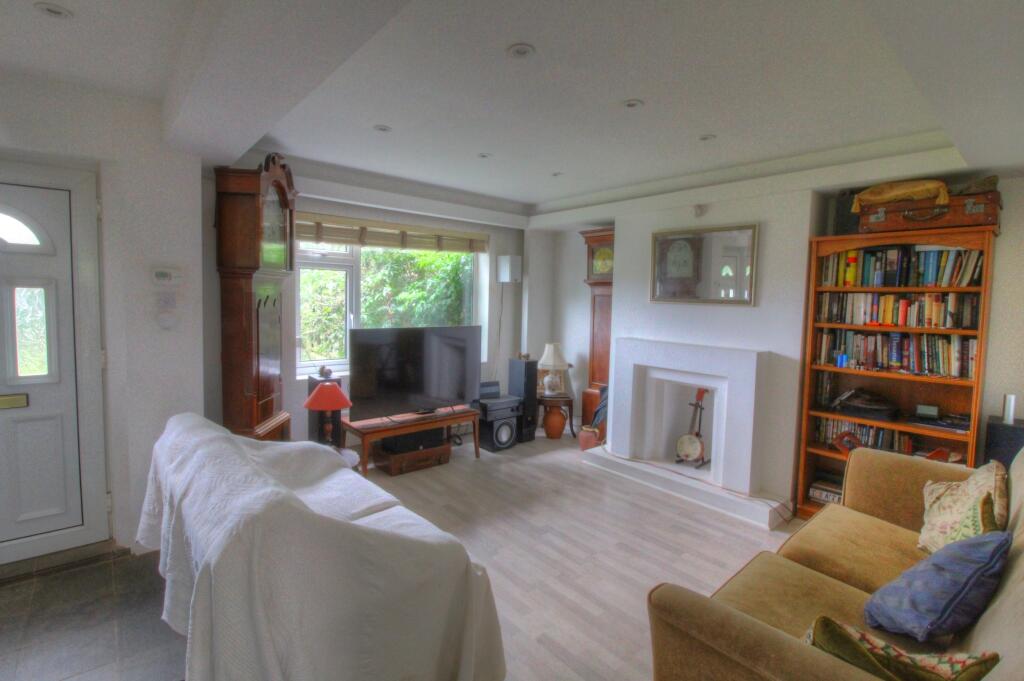 Broxtowe Lane, Nottingham, NG8 photo 2