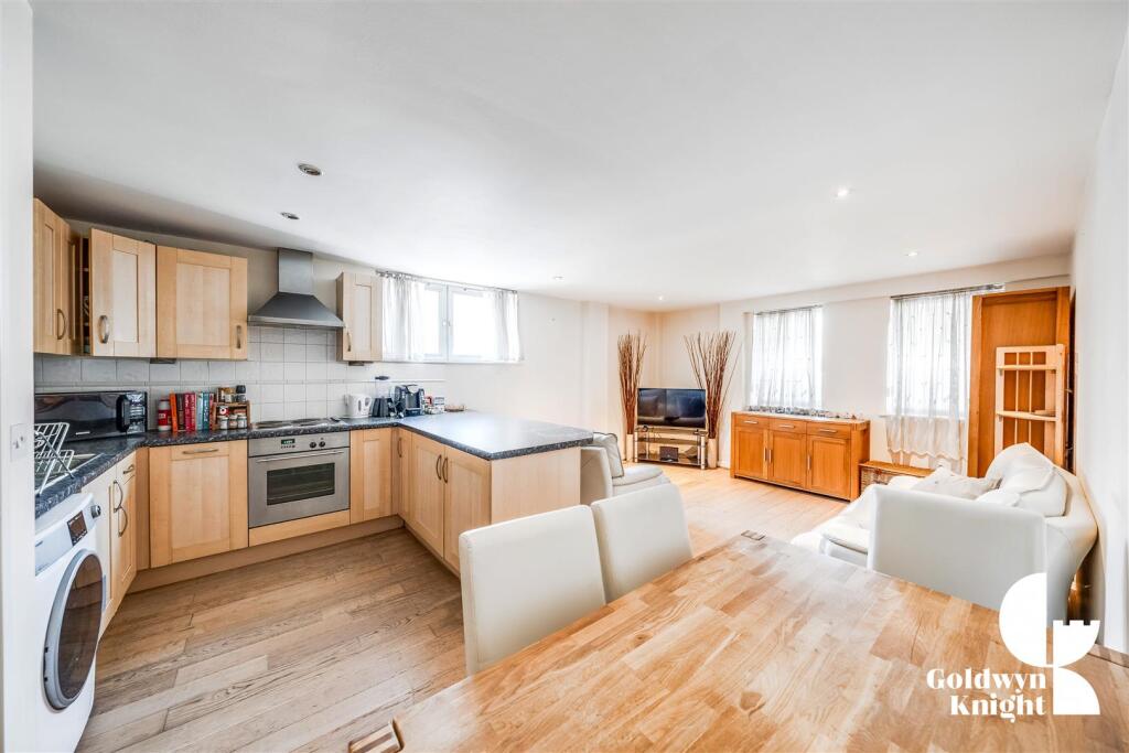 Main image of property: Jubilee Building, Jamaica Road, London SE16