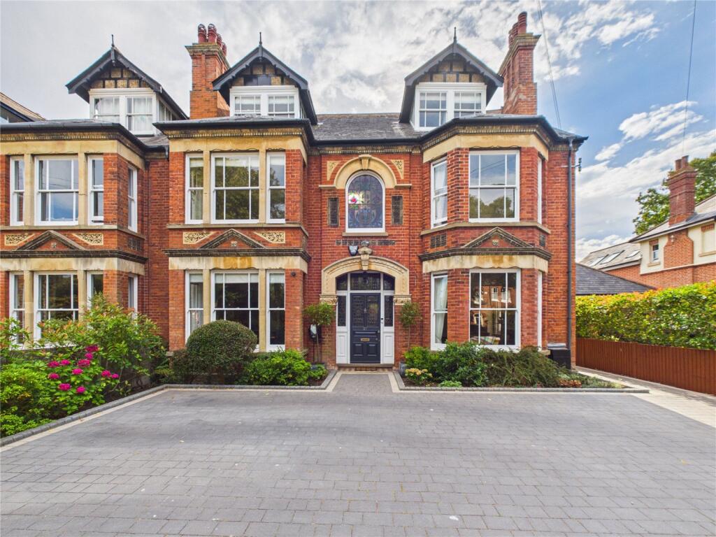 Main image of property: The Avenue, Lowestoft, Suffolk