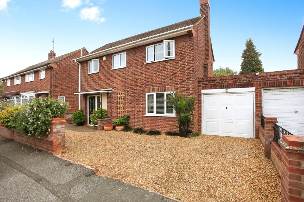 3-bed detached on Gildenburgh Avenue, Peterborough, Cambridgeshire, PE1, £325,000