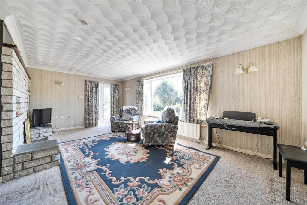 House in Weymouth, Overcombe - View 5