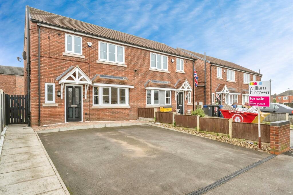 Main image of property: Millfield Road, Thorne, Doncaster
