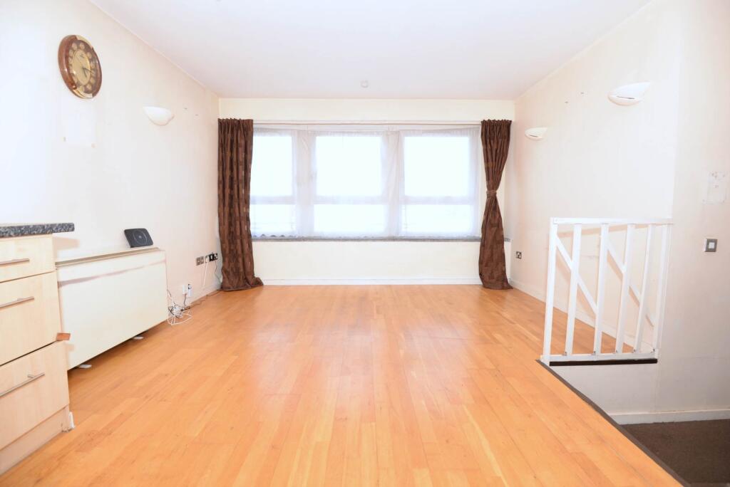 Apartment in London - View 3