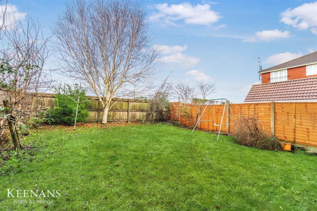 Pear Tree Drive, Farnworth, Bolton photo 5