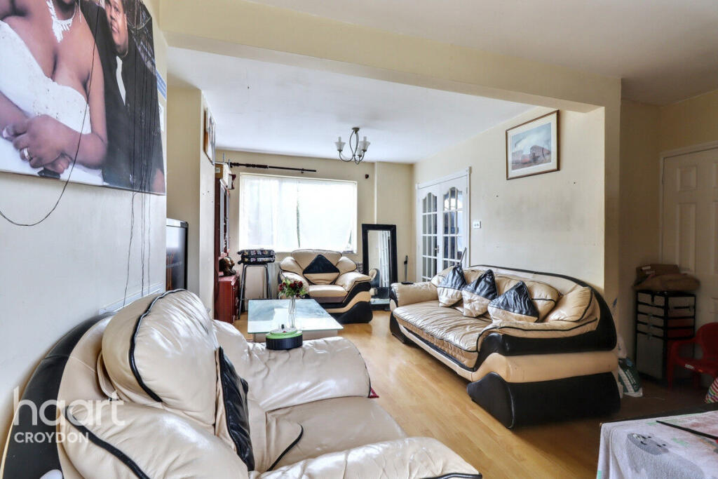 Aldrich Crescent, Croydon photo 3