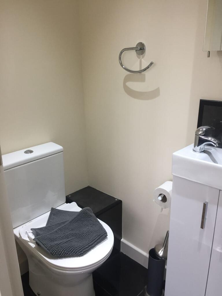 Apartment in London, Willesden Green, Dollis Hill - More