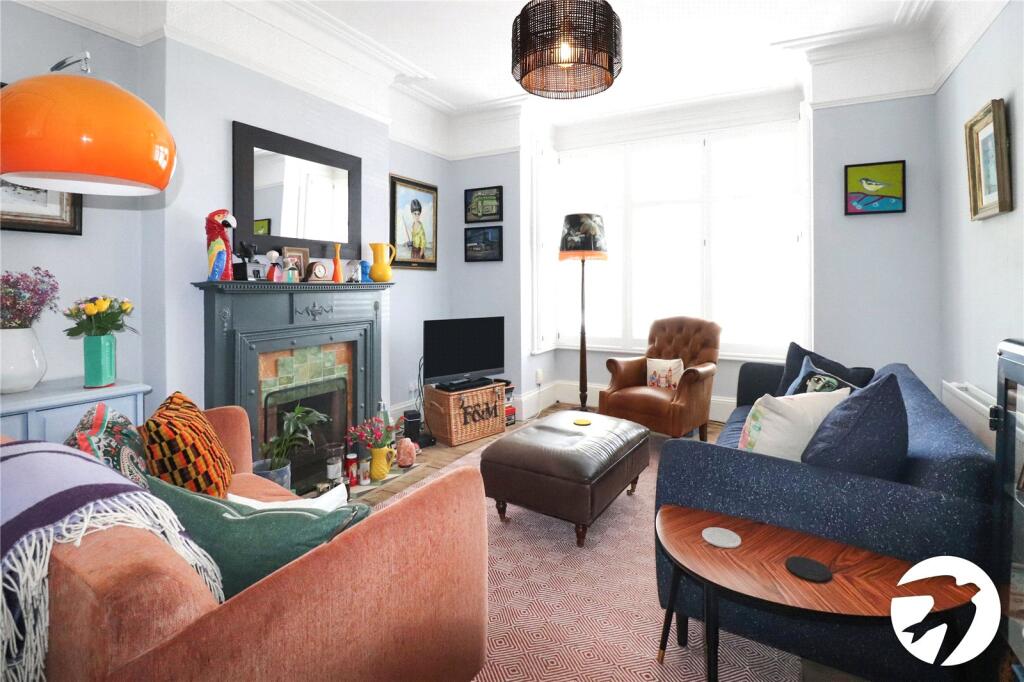 House in London - View 2