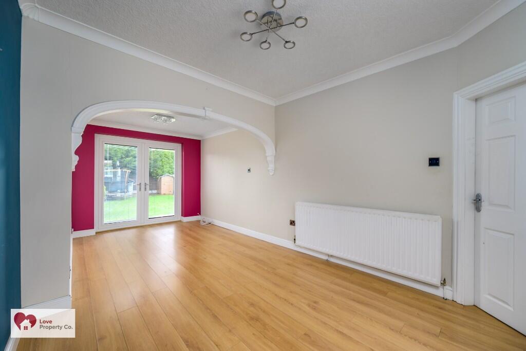 House in Solihull, Sharmans Cross - More