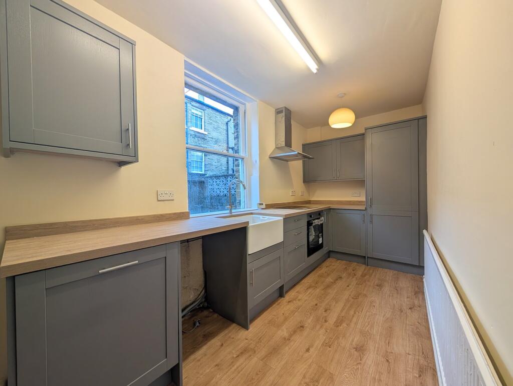 House in Shipley, Saltaire - View 3