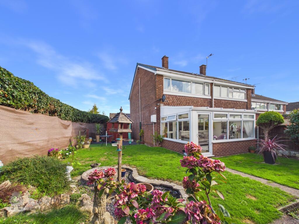 Jordan Avenue, Stretton, Burton-on-Trent, Staffordshire, DE13 photo 4