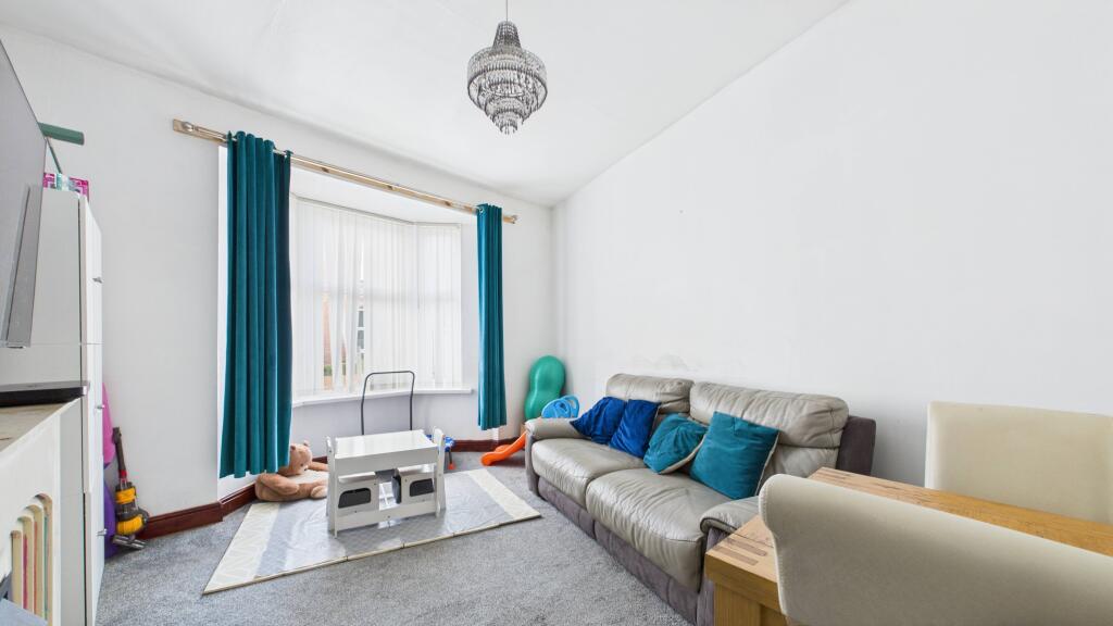 Apartment in Gateshead, North East - View 5