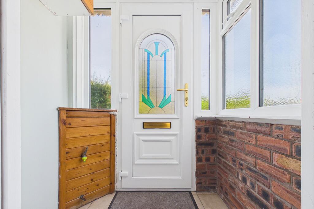 Heath Road, Upton, CH2 - View 5