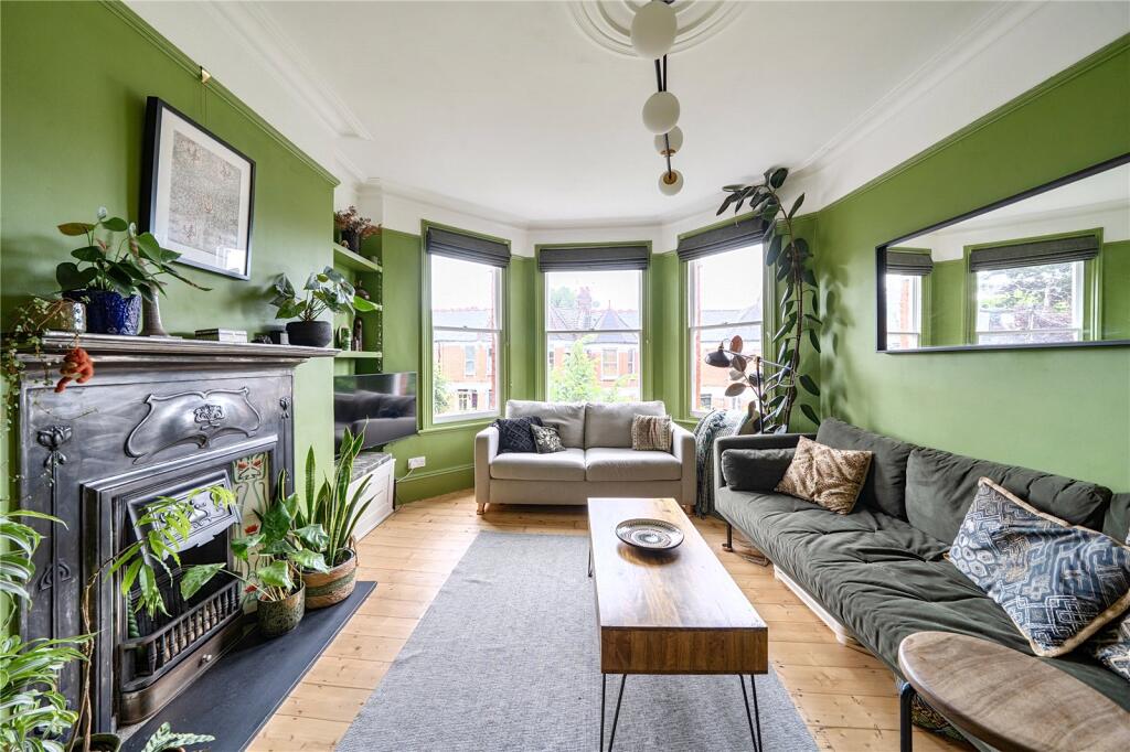 Apartment in London - View 4