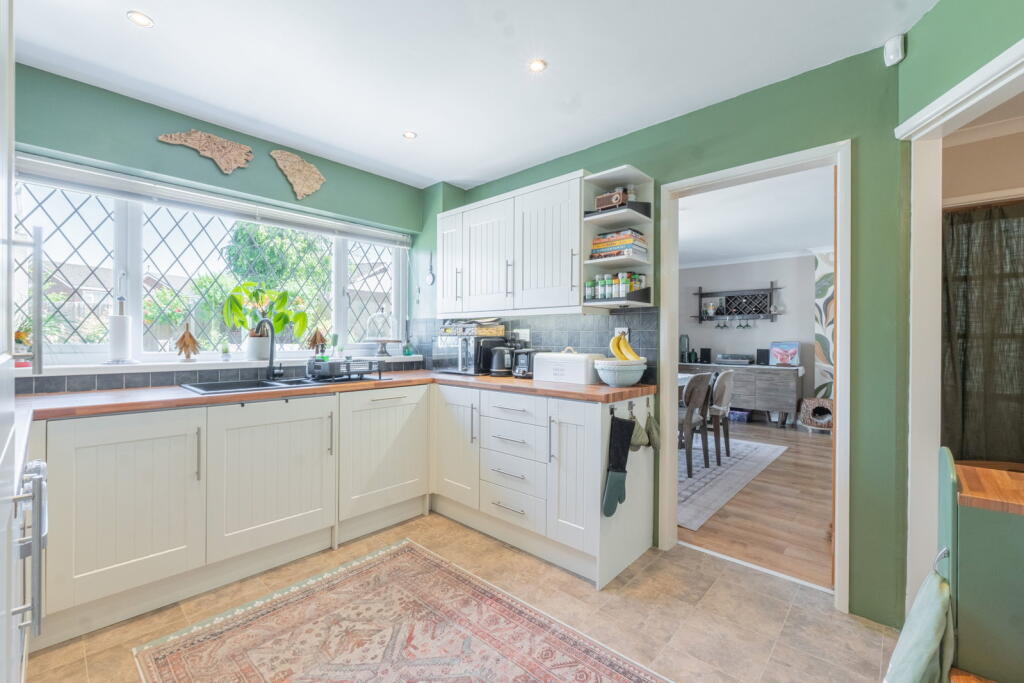 House in Bromsgrove, Wythall - View 4
