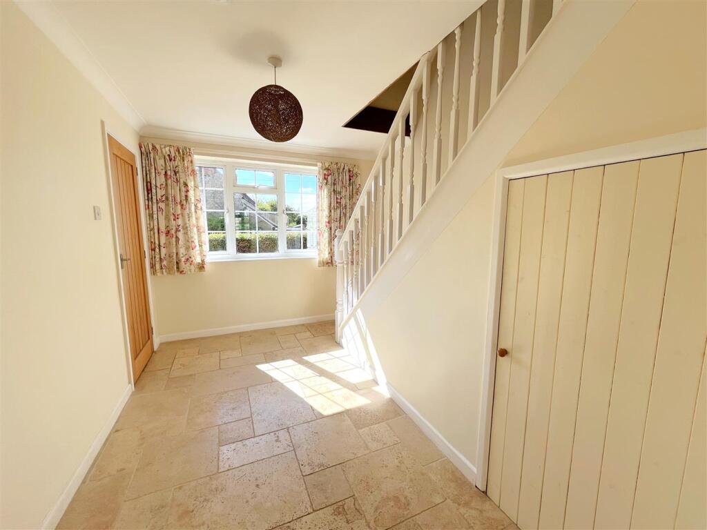 House in Bath, Charlton Musgrove - More