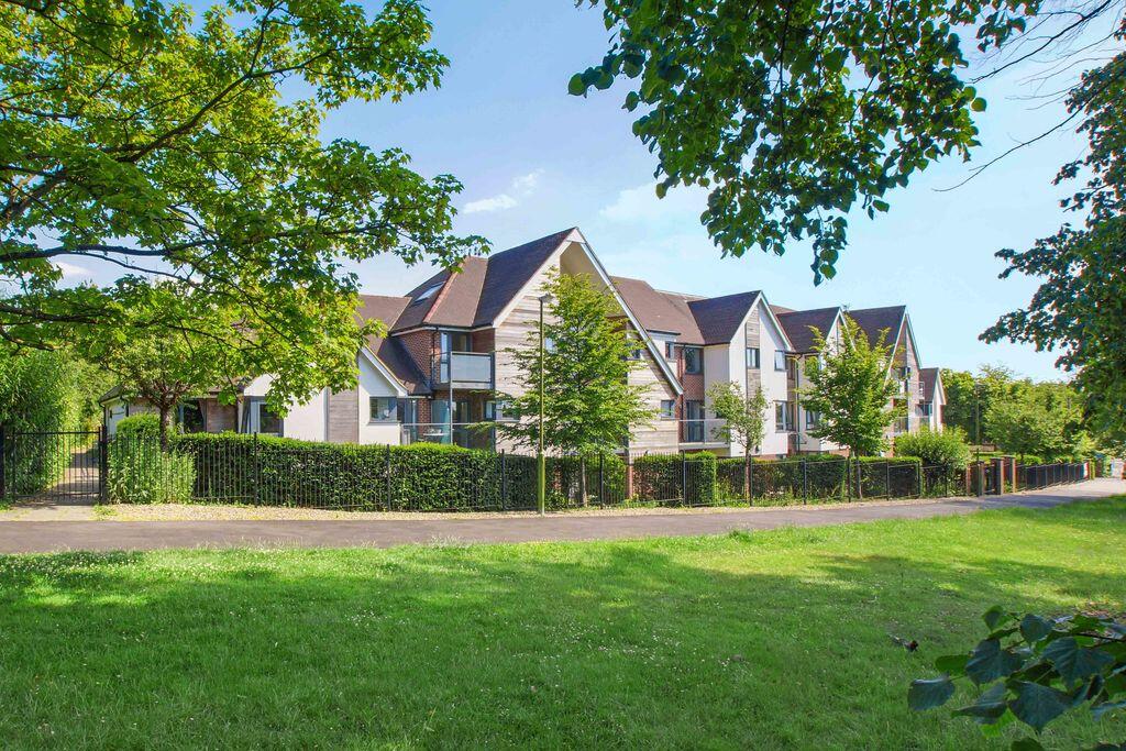 Main image of property: Mandeville Court 261 Darkes Lane, Potters Bar