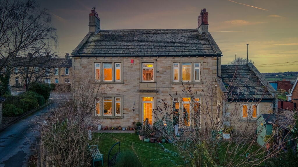 Main image of property: Middleton House, Halifax Road, Liversedge, WF15