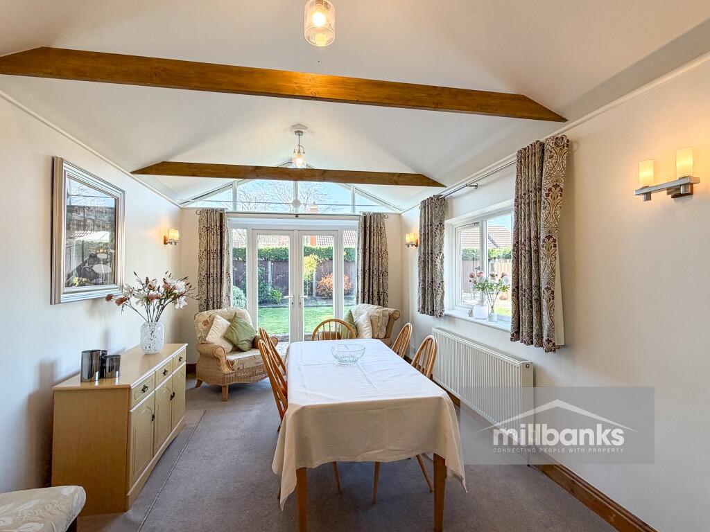 Cedar Drive, Attleborough, Norfolk, NR17 photo 2