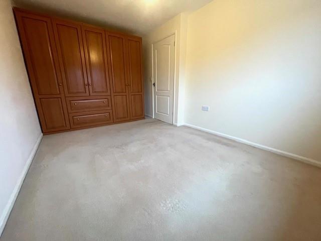 House in Mansfield, Nottinghamshire - More
