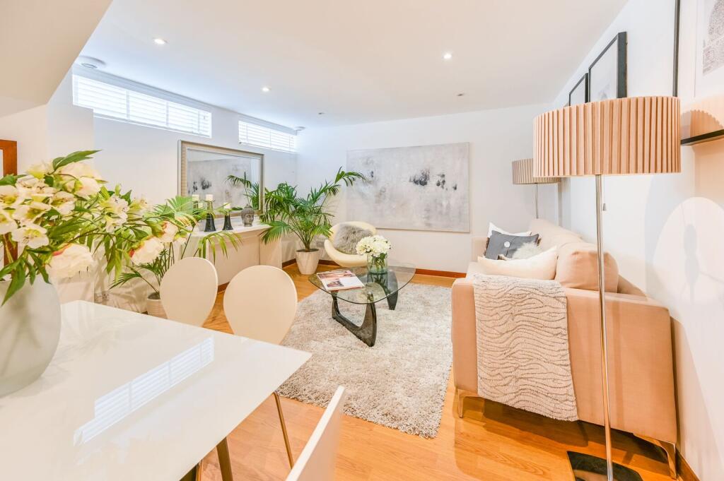 Apartment in London, Stoke Newington - View 3