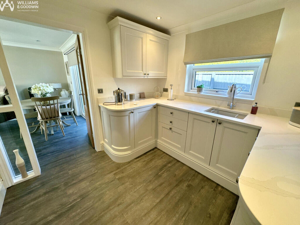Lon Tesog, Trearddur Bay, Anglesey, LL65 photo 4