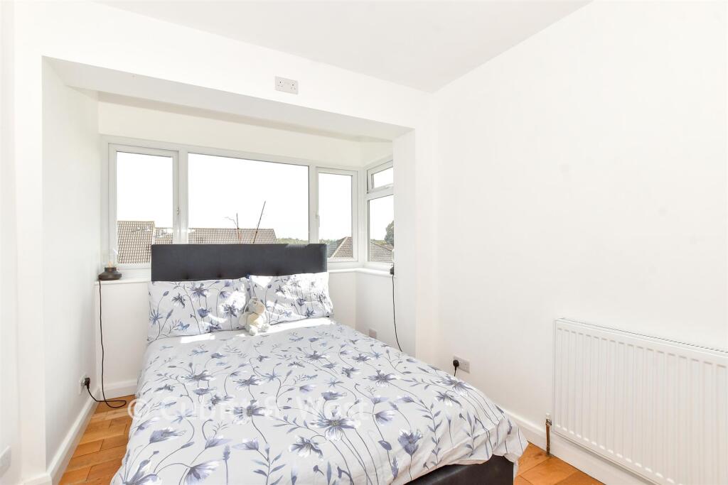 Apartment in Portsmouth - More