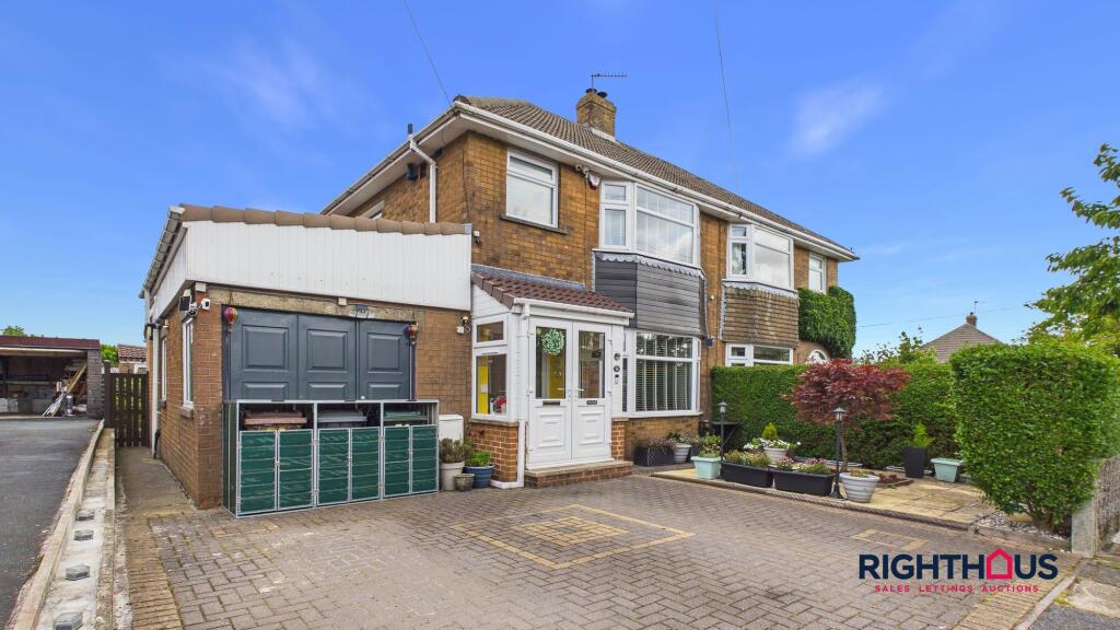 Main image of property: Back Lane, Queensbury, BD13