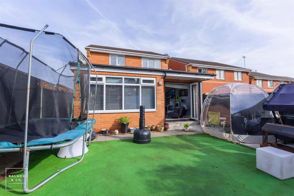 House in Wigan, Greater Manchester - View 4