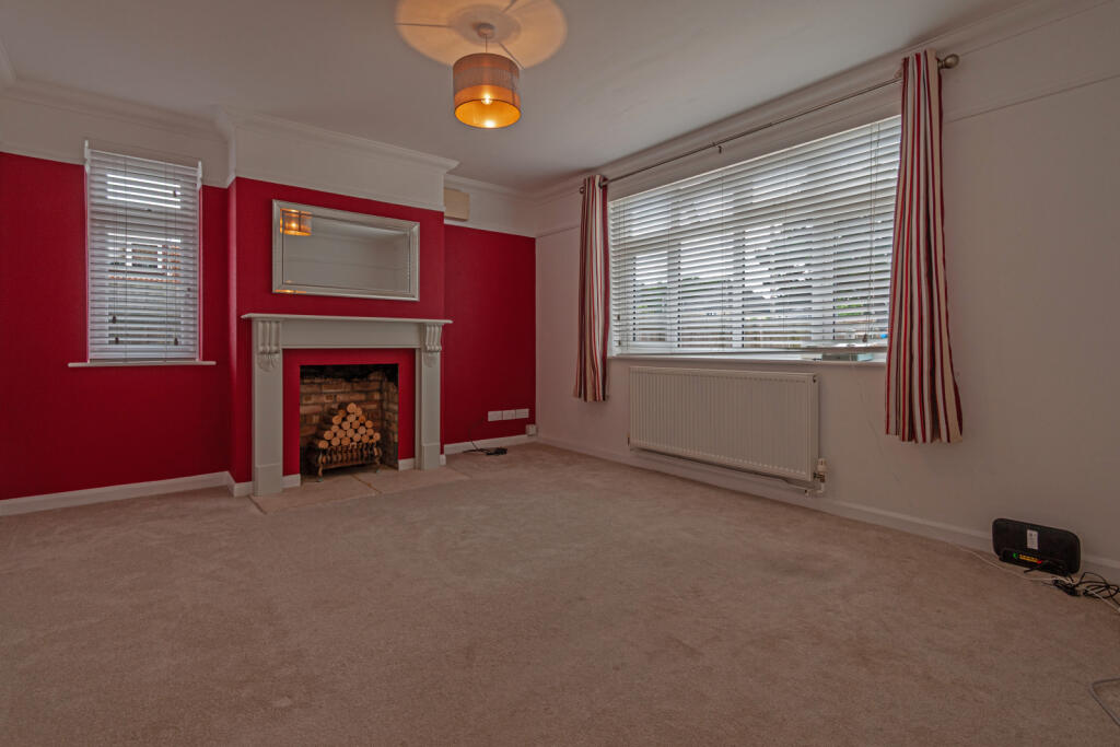 Black Tiles Lane, Martlesham, IP12 4SP photo 4