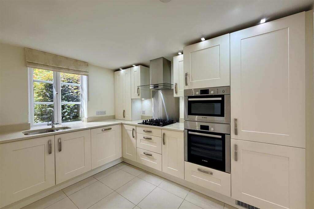 Humphris Place, Cheltenham - View 6