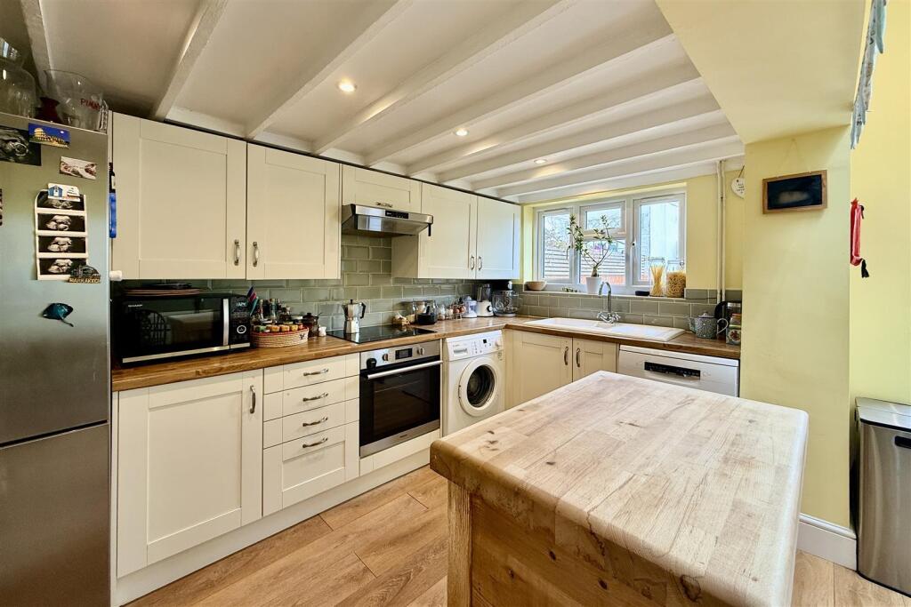 House in Gloucester - More