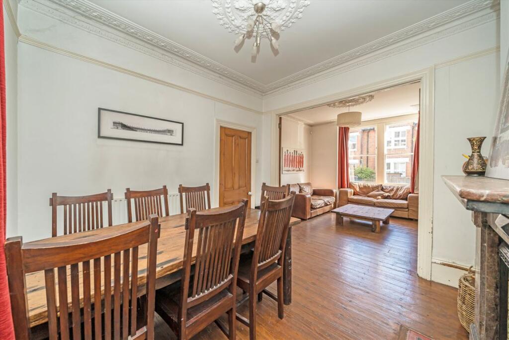 House in London, Honor Oak - View 2