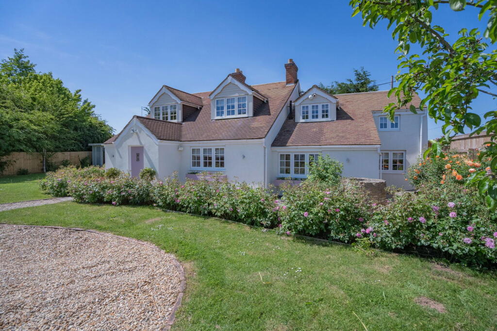 Main image of property: Baughton, Worcestershire, WR8